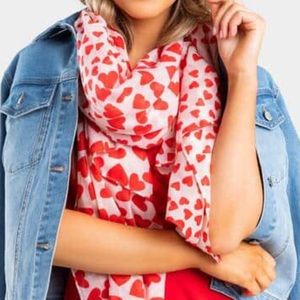 Francesca’s Kayla Heart Scarf Valentines Accessory Red White Pattern Women’s